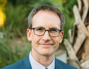 Jeff Bagwell Defends Dissertation article image