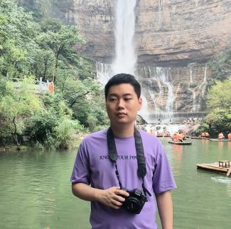 Headshot of Haoyi Li