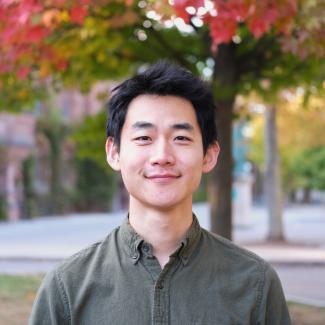 Sebastian Liu Headshot